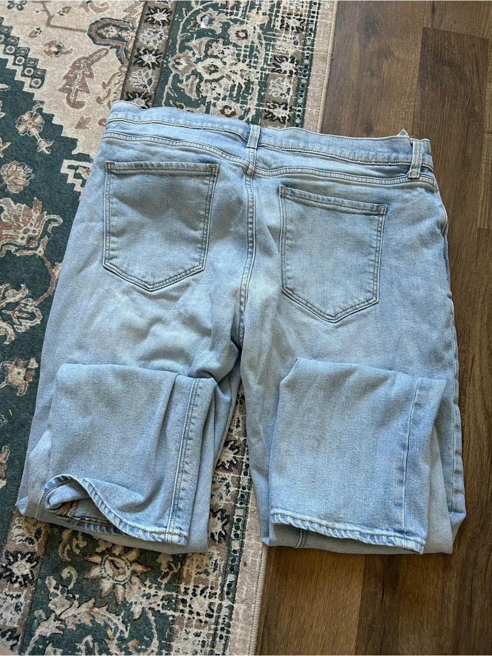 Old Navy Lightwash Boyfriend Jeans